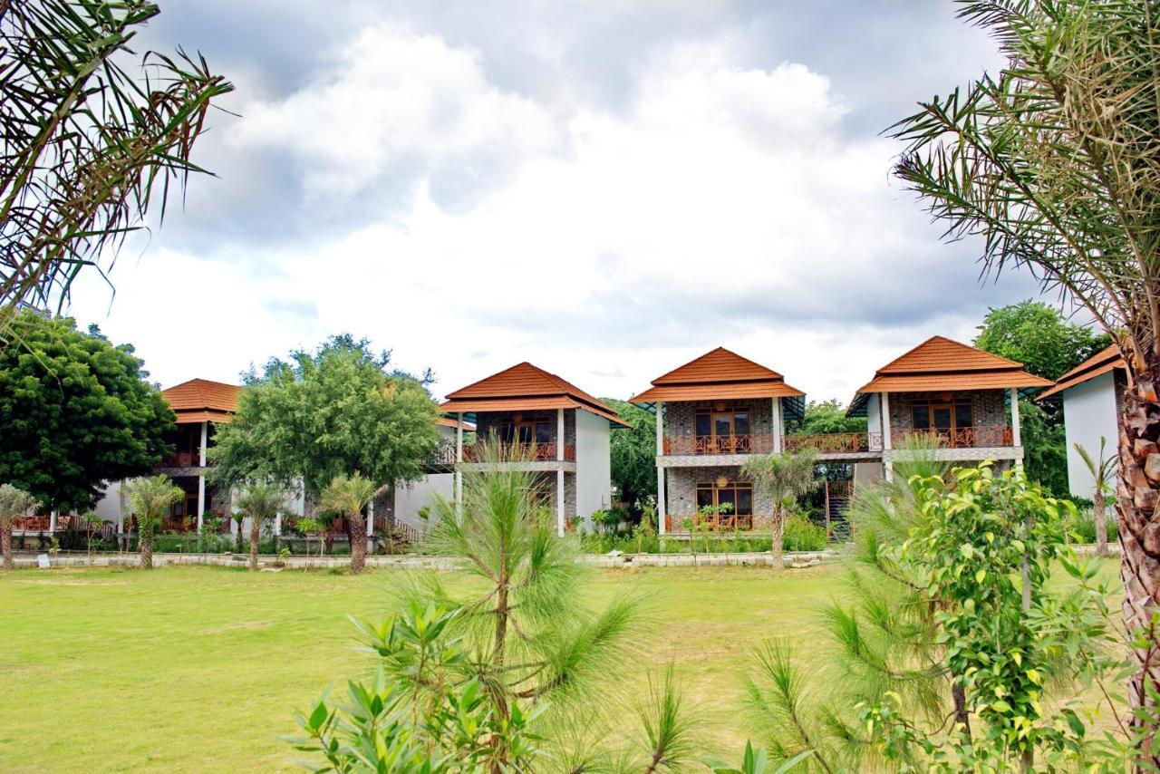 Wild Rose Resort & Spa Pushkar Ngoại thất bức ảnh