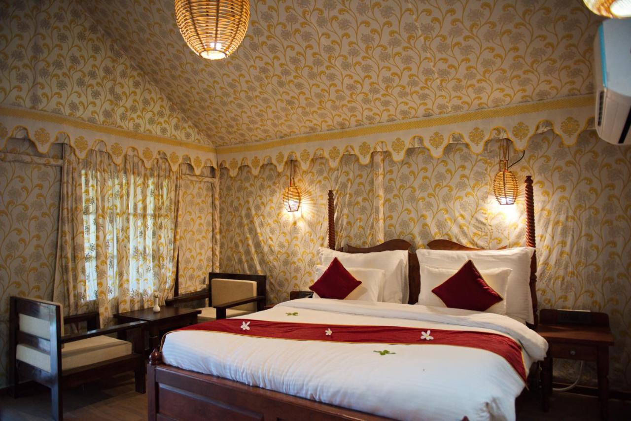 Wild Rose Resort & Spa Pushkar Ngoại thất bức ảnh